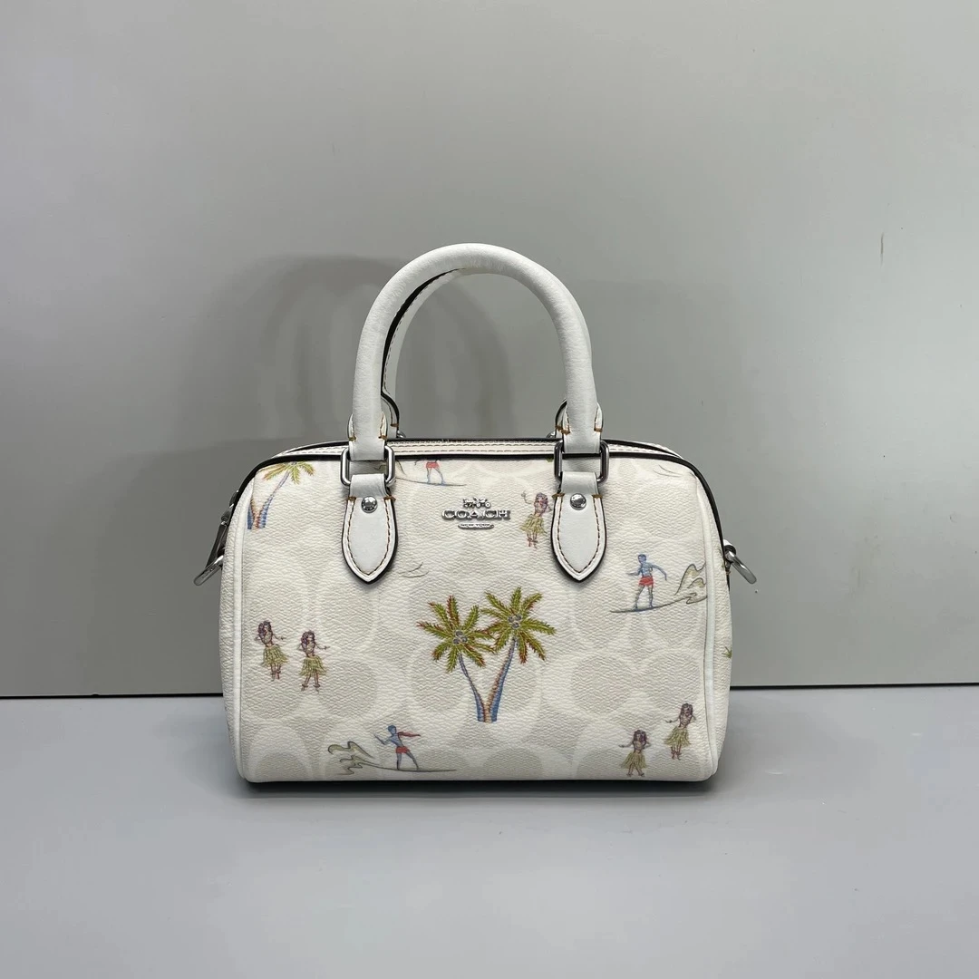 95新 COACH/蔻驰 冰川白老花卡通印花迷你波士顿18*13*9cmE021305