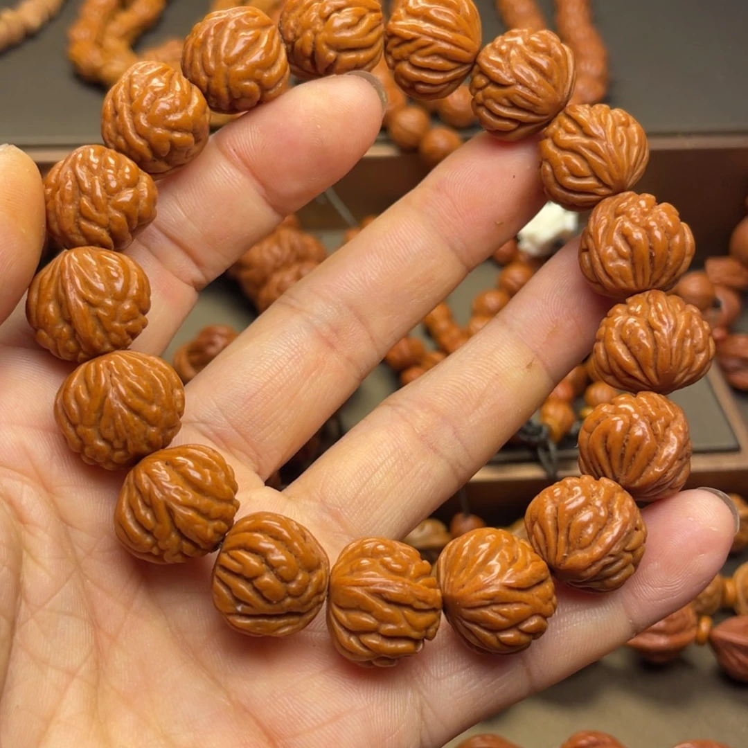 桃核手串龙纹桃核23