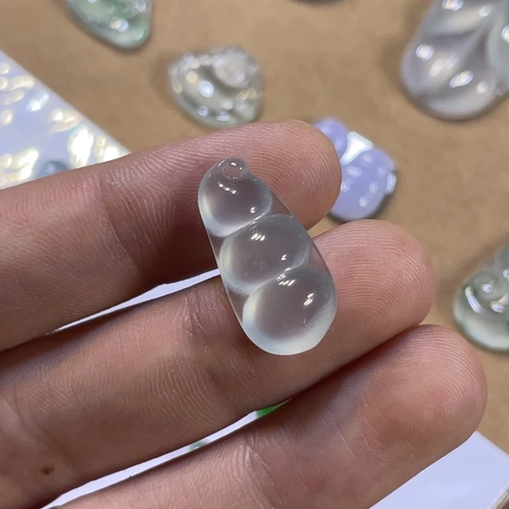 定制翡翠未镶嵌豆子