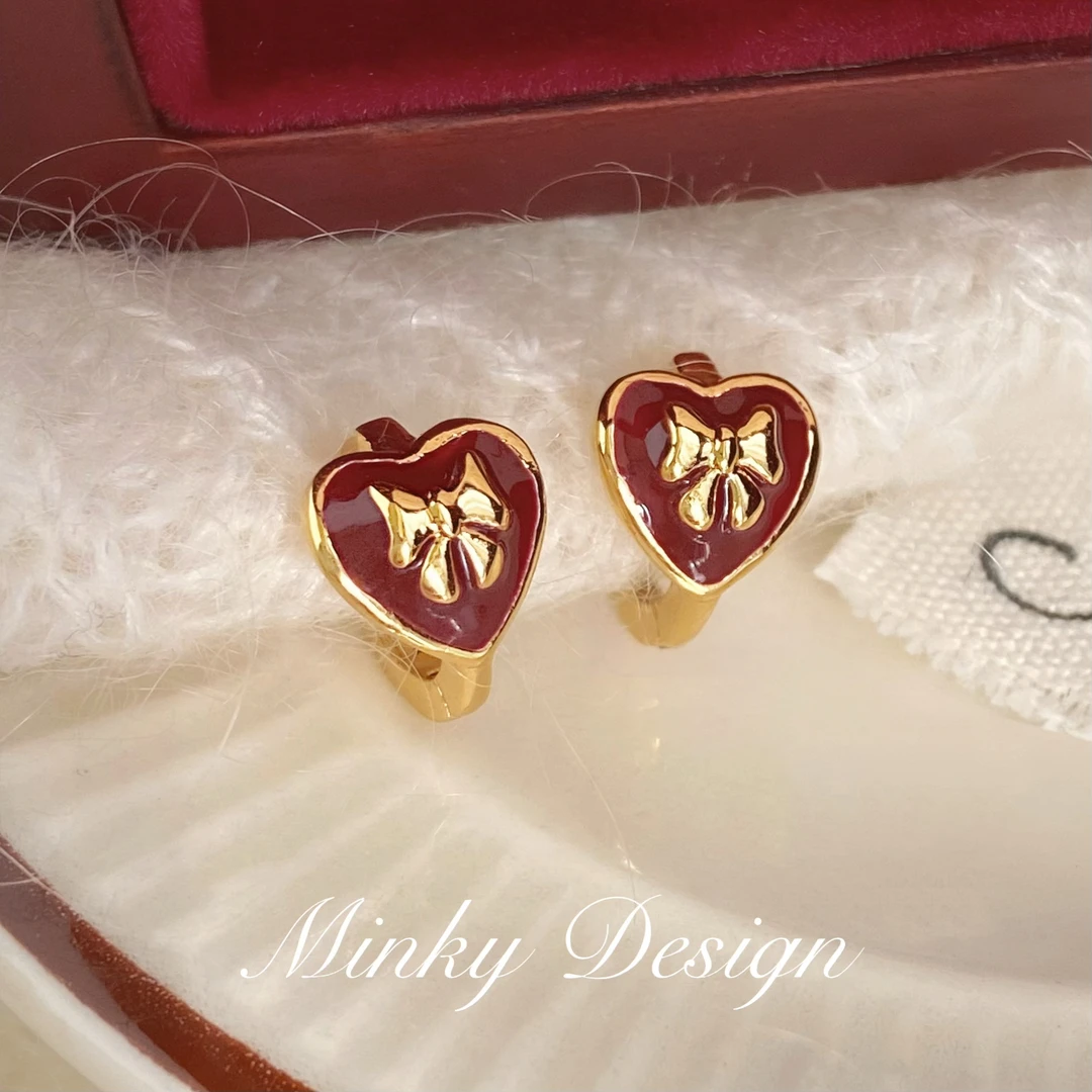铜合金耳饰 「爱心甜巧」红色爱心蝴蝶结百搭蚊香盘耳夹无耳洞耳钉