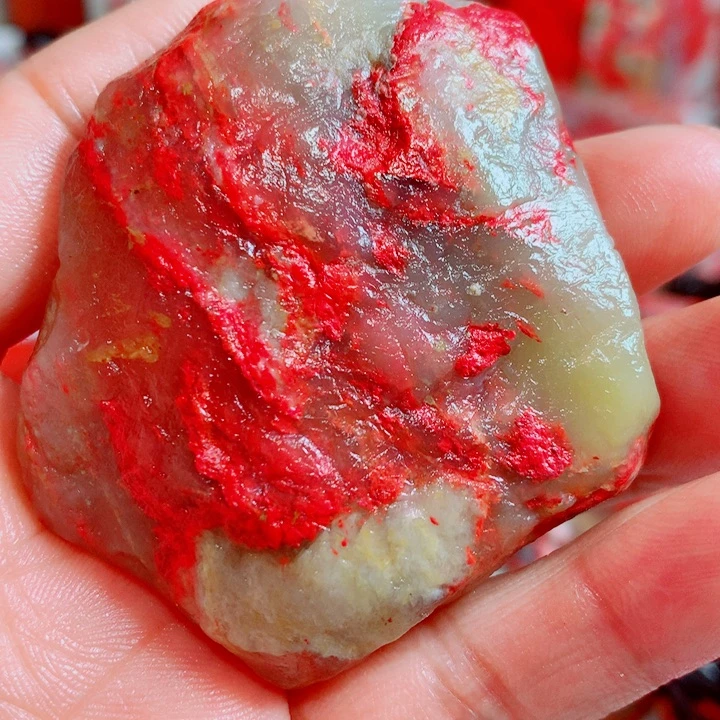 静***落巴林石巴林鸡血原石