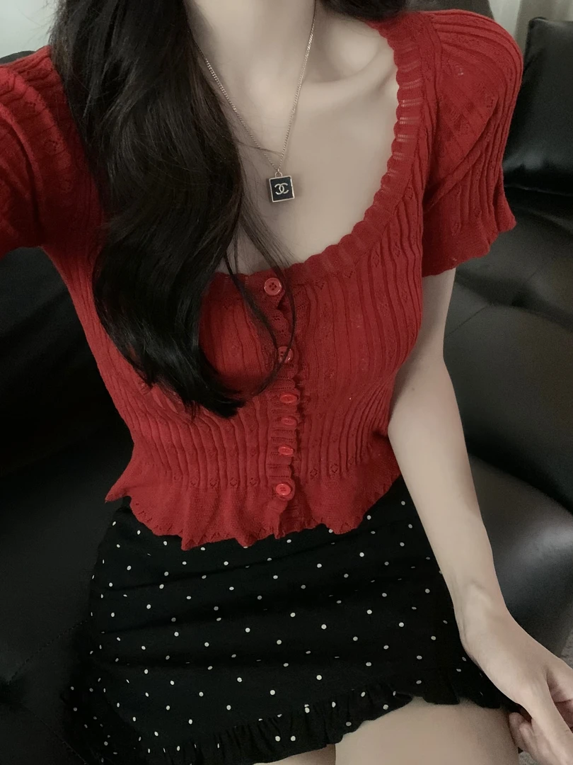 甜系云朵 薄款短款常规女夏季纯色毛针织衫辣妹荷叶边性感韩版