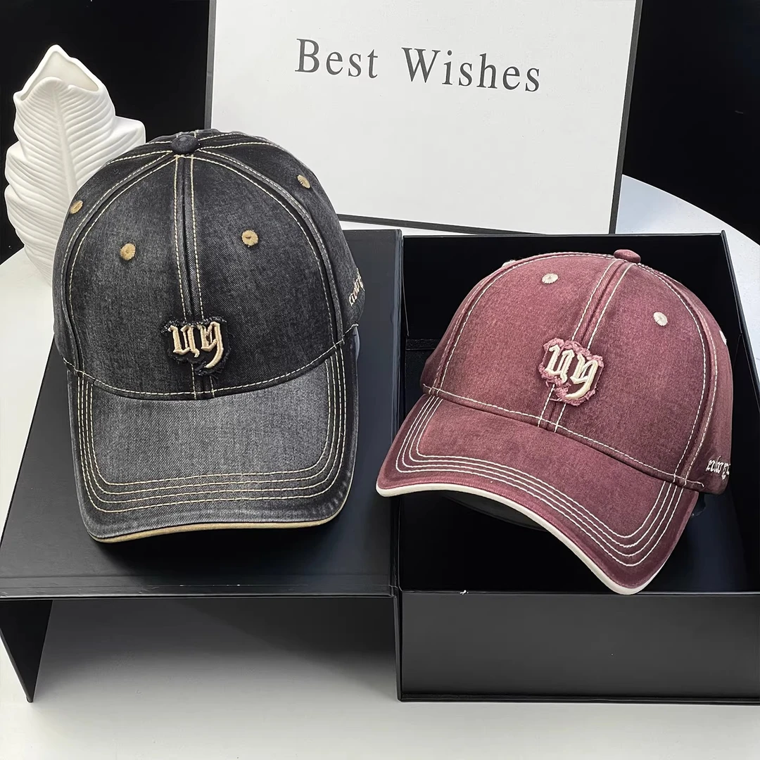 春秋季新款硬顶做旧棒球帽男女字母破洞宽帽檐显脸小鸭舌帽情侣款