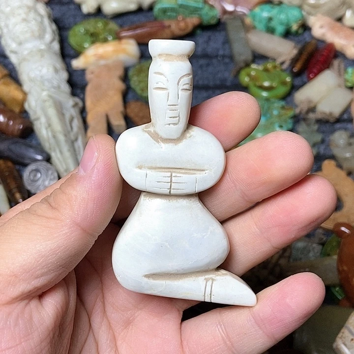 和田玉未镶嵌颈饰135