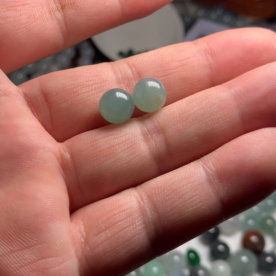 翡翠散珠卡8.8有瑕丝介意别拍