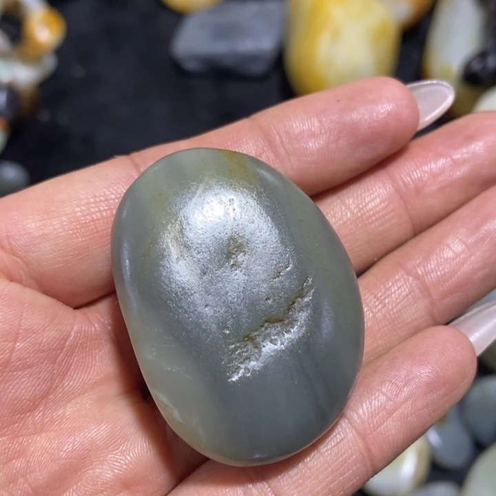 未镶嵌和田玉（糖玉）挂件18