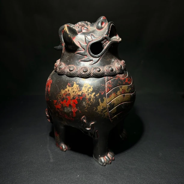 旧藏铜瑞兽香薰/古92258