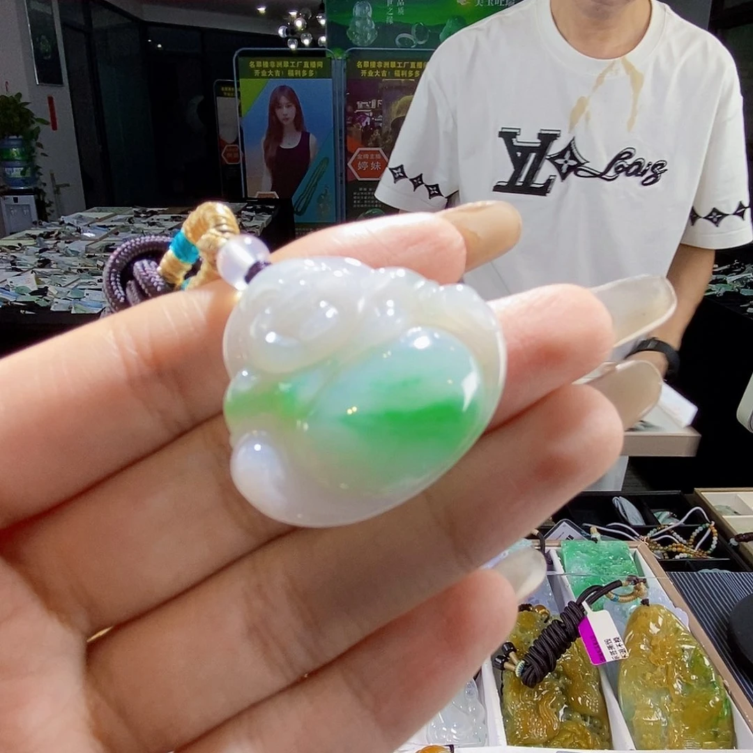 颈饰未镶嵌翡翠翡翠