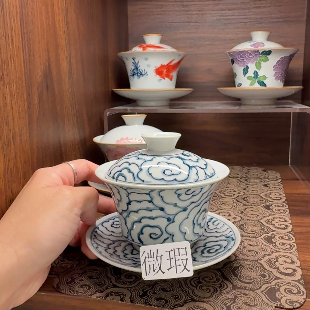 釉下手绘茶具微瑕