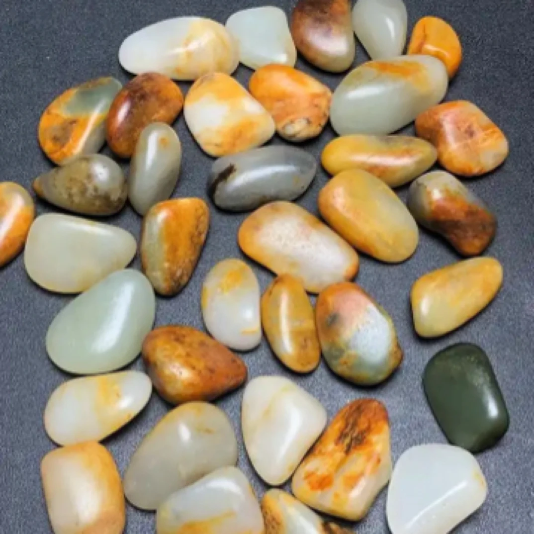 新疆戈壁天然奇石盆景石吊坠(一物一拍)