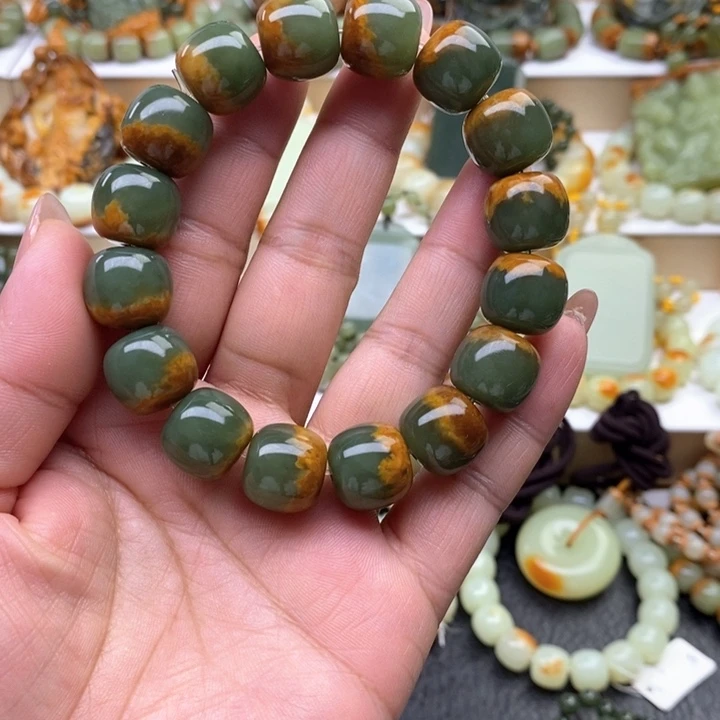 手串未镶嵌透闪石质玉