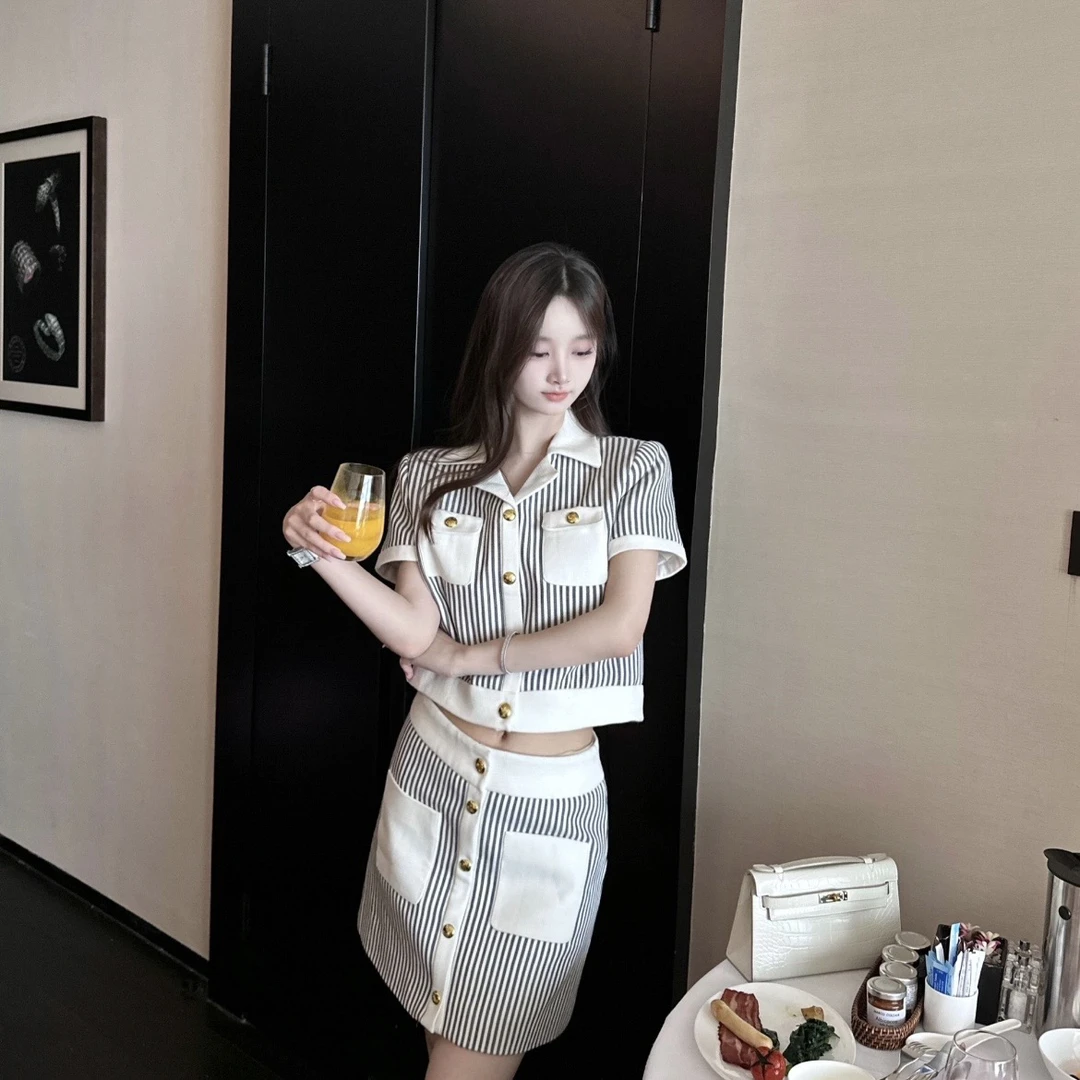 未使用 Celine/思琳 A100877/黑白条纹短袖外套/34码