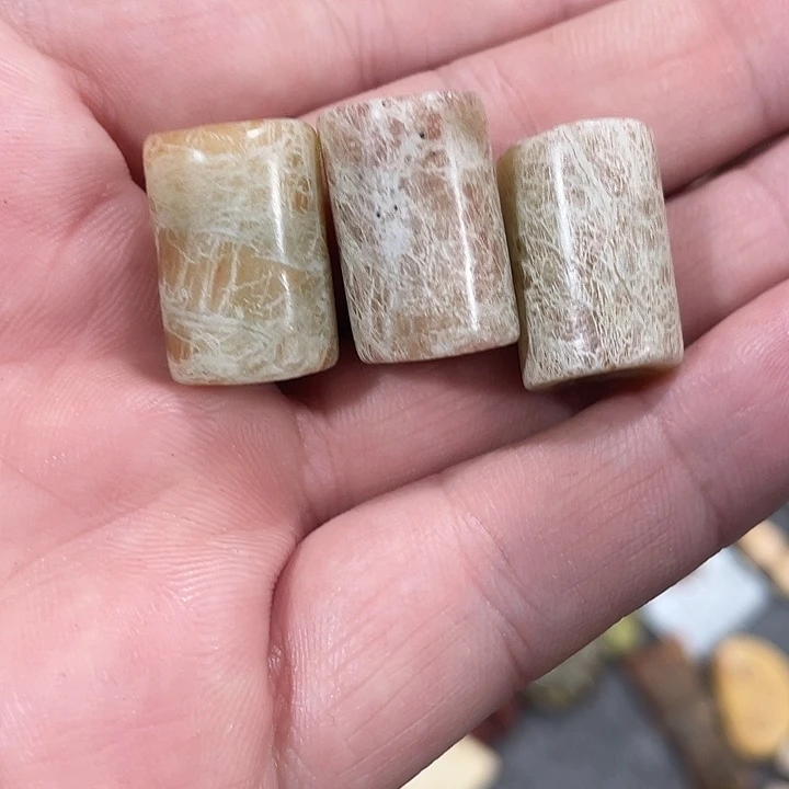 和田玉（糖玉）未镶嵌挂件