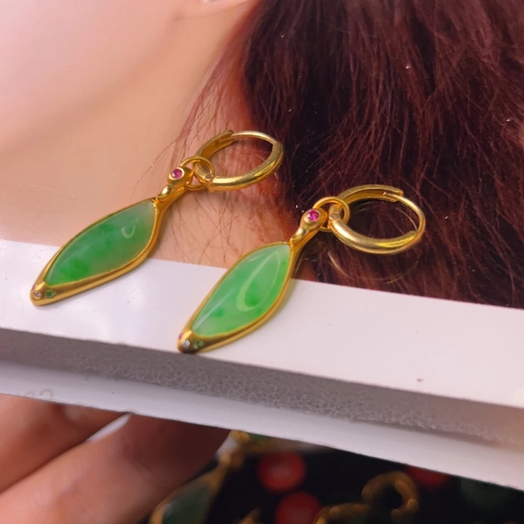 翡翠耳饰18K金镶嵌宾*耳坠