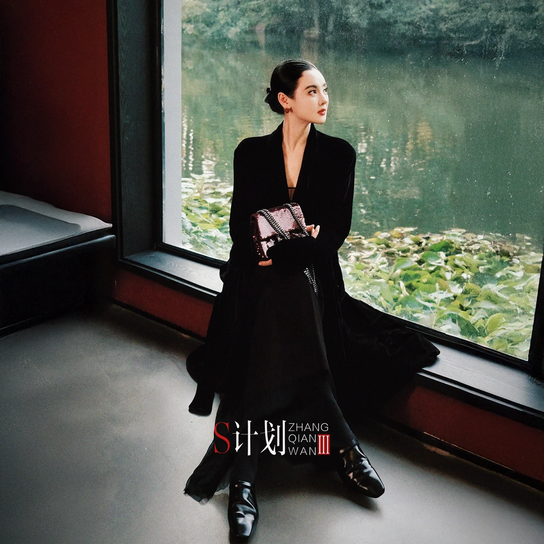 疯狂显瘦！限定复活！柔软度天花板！// ZS+D 桑蚕丝丝绒长款外套