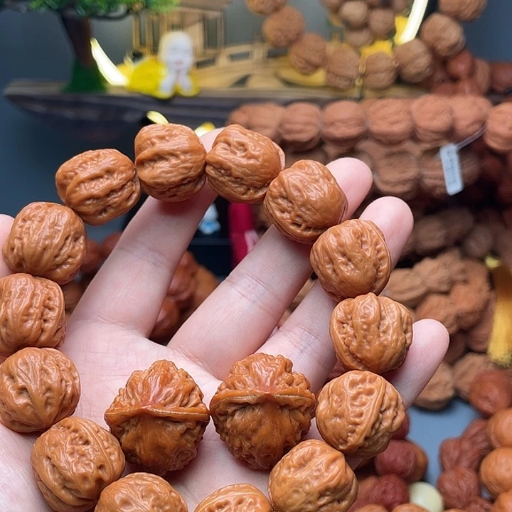 鸿***雁文玩核桃吊坠小蛤蟆