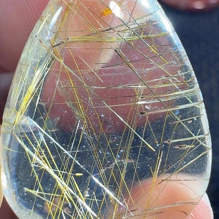 年***y未镶嵌颈饰水晶好