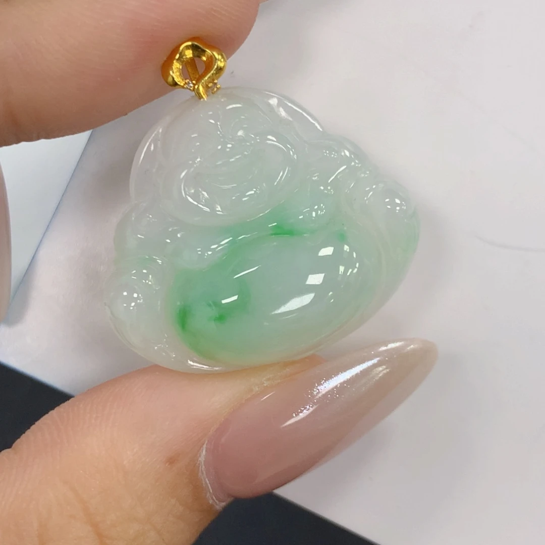 颈饰18K金镶嵌翡翠