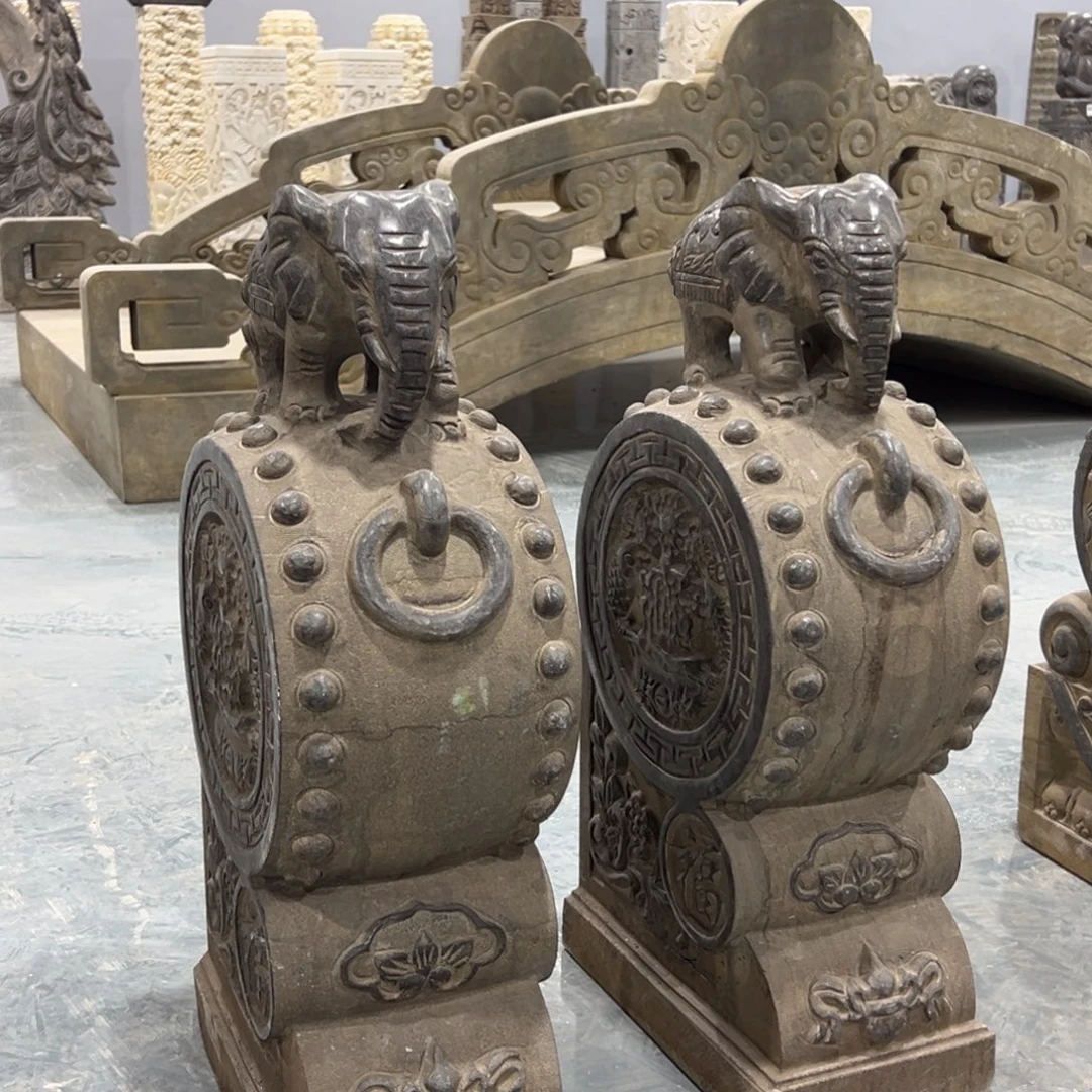 黑青石材质抱鼓石