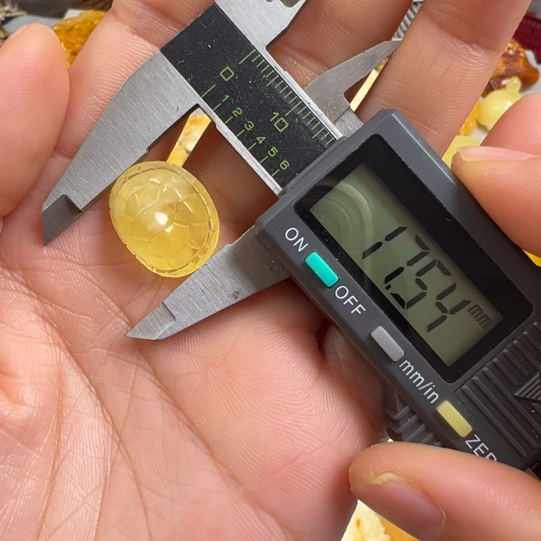 蜜蜡未镶嵌裸石蜜蜡