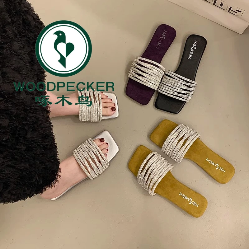 啄木鸟网红法式方头水钻拖鞋女夏2025新款平底外穿一字拖爆款凉拖
