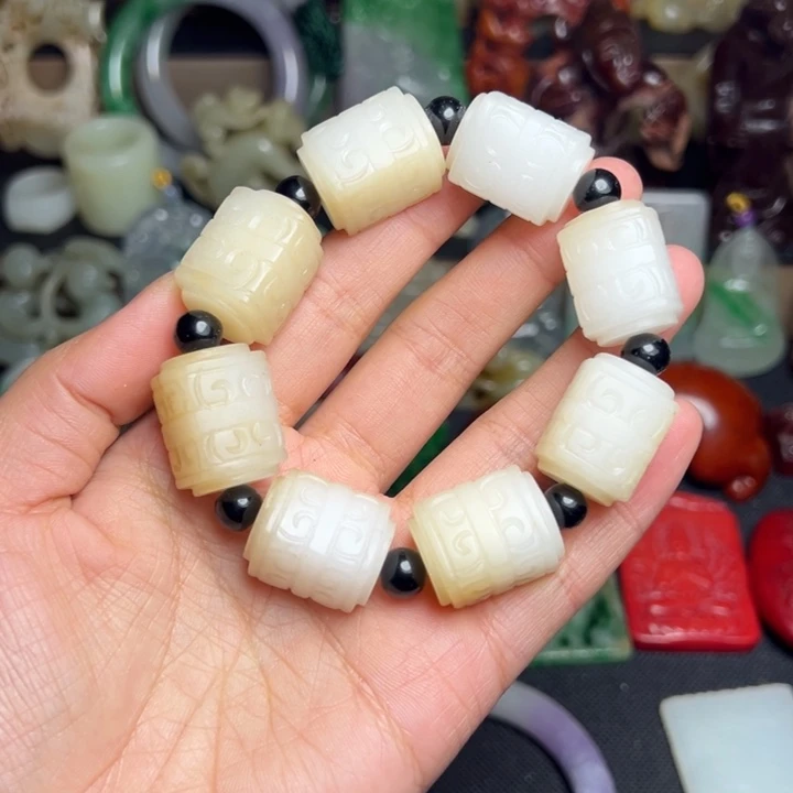 吊坠滴血莲花菩提