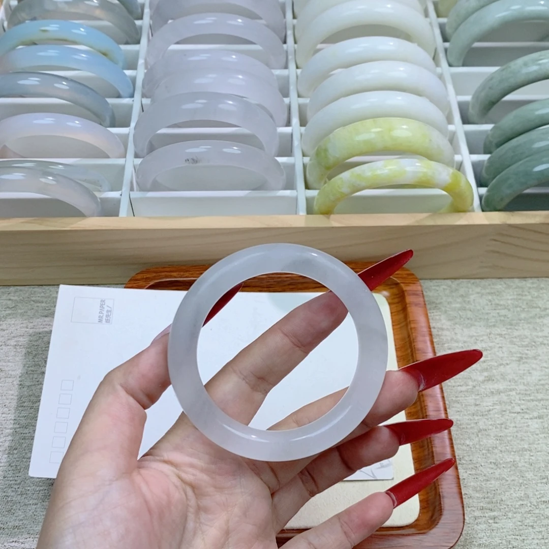 玛瑙/玉髓未镶嵌手镯62
