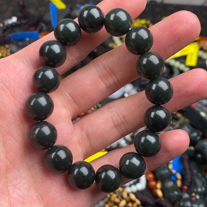 玉玉拍一发一拍一发一