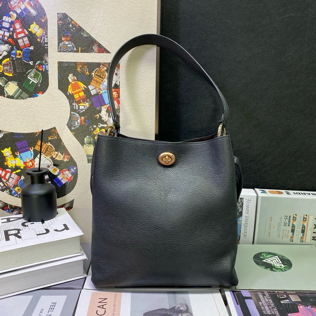 90新 COACH/蔻驰 23710斜挎包25*27