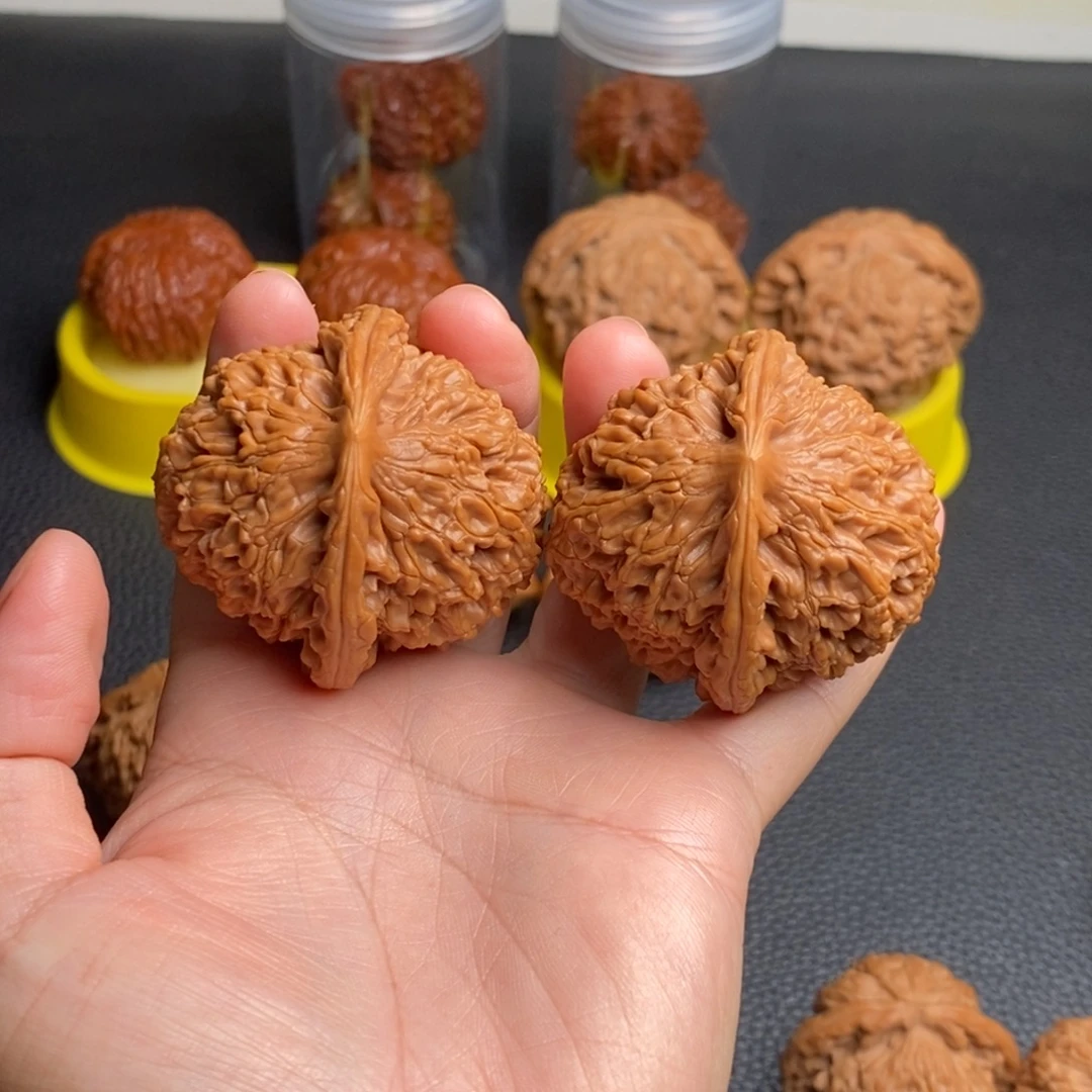 把件文玩核桃46水龙纹