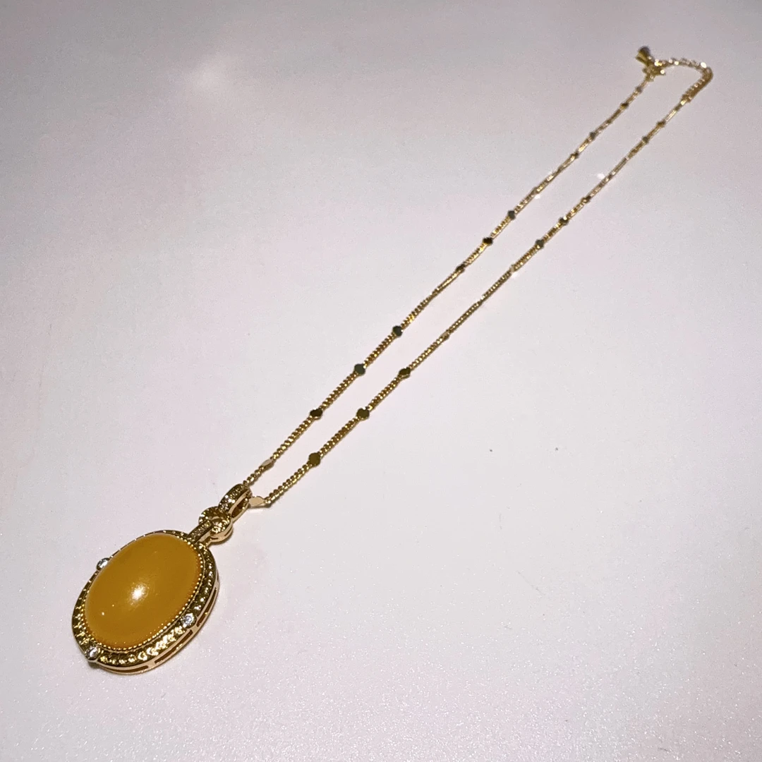 Q182 精美珠宝吊坠 尺寸12*14*9mm