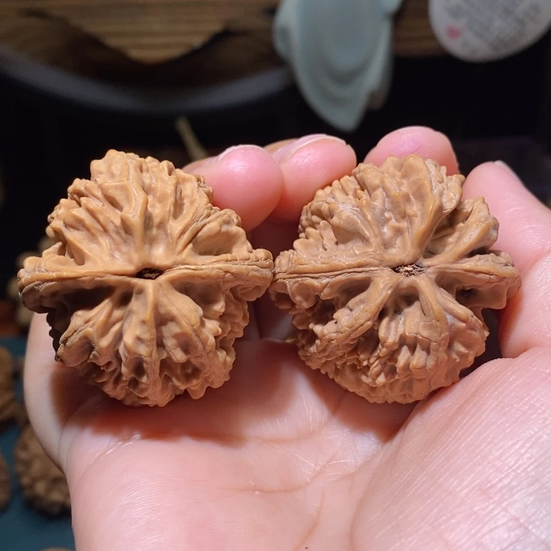 文玩核桃吊坠40对歪