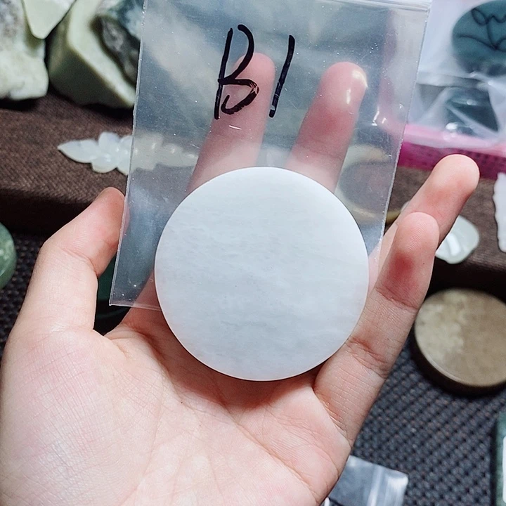 和田玉（糖玉）未镶嵌珠宝半成品