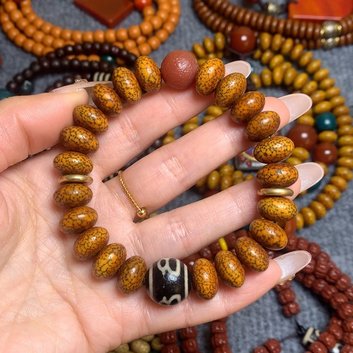 星月菩提吊坠菩提