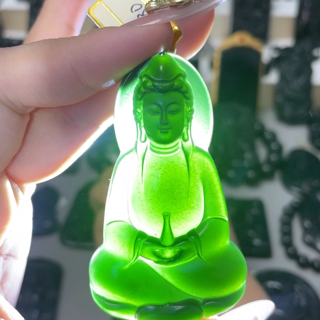 胖***子未镶嵌蛇纹石玉吊坠