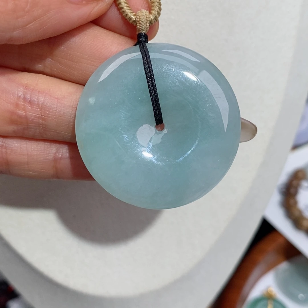 翡翠未镶嵌颈饰平安扣吊坠 卡37