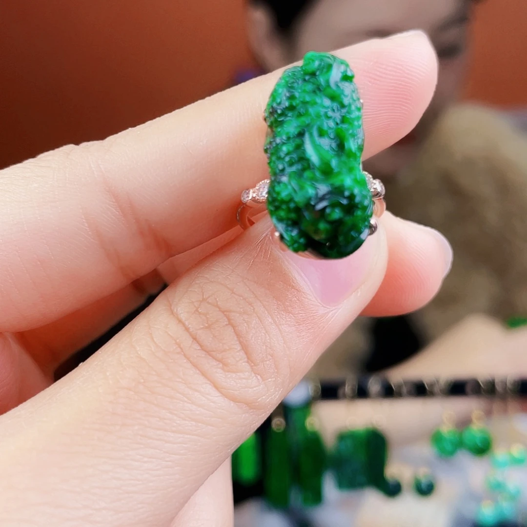 翡翠银S925镶嵌耳饰