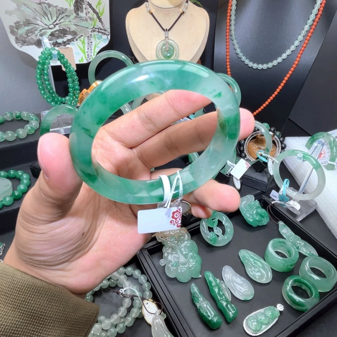 合金手镯石英质玉（非洲翠）