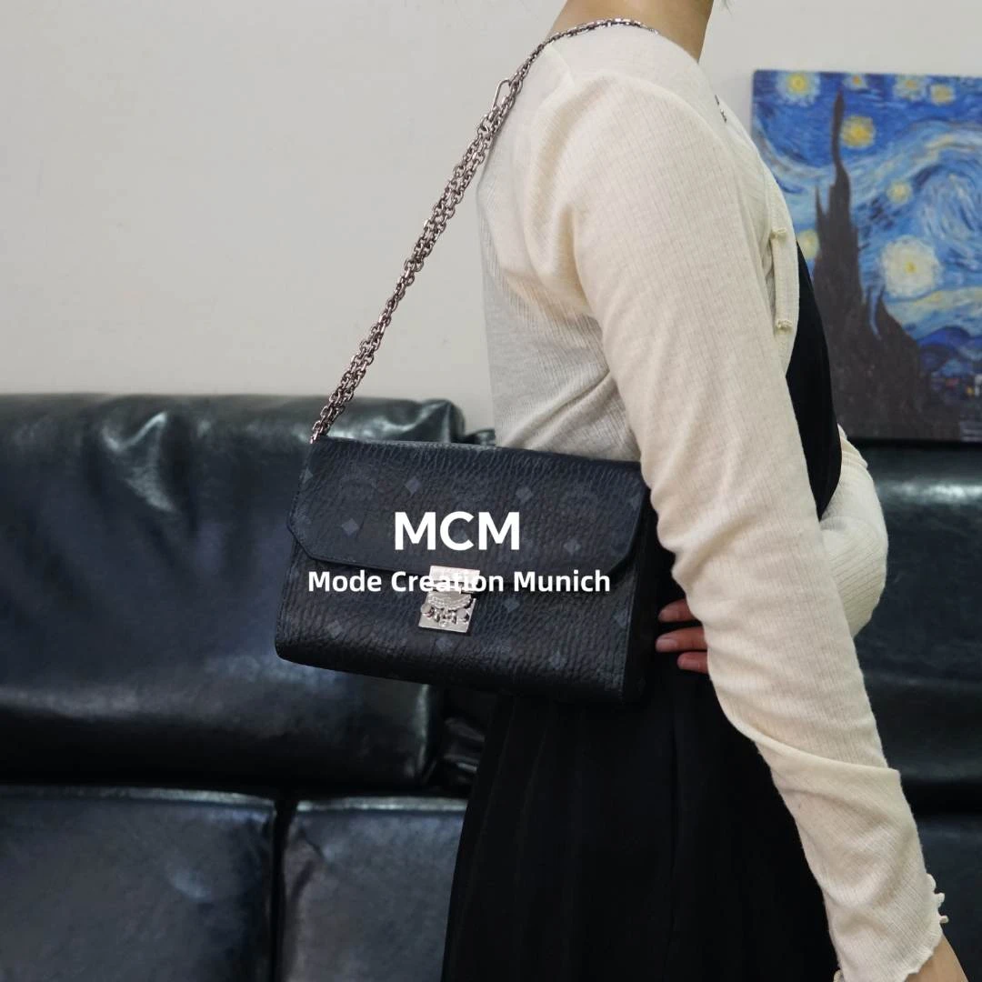 95新 MCM 黑色斜跨链条信封包/AR06530086/0086