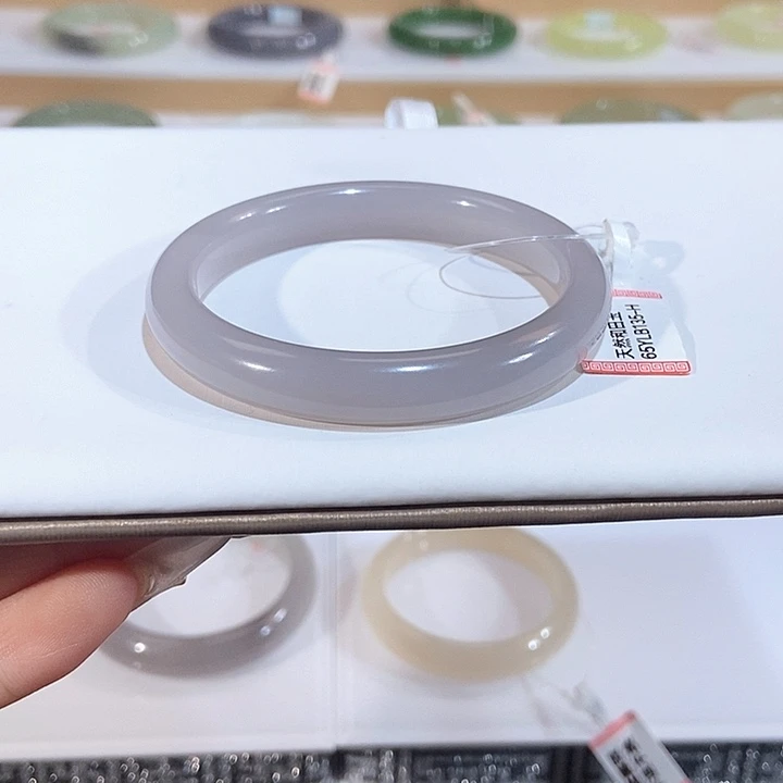 和田玉未镶嵌手镯冰紫