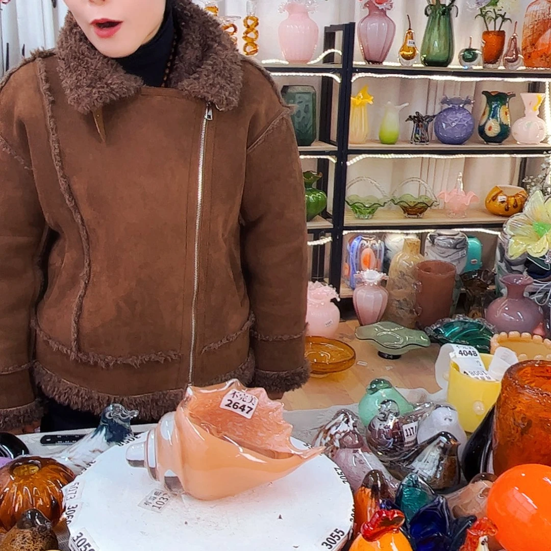 2647 家悦琉璃工艺品不完美