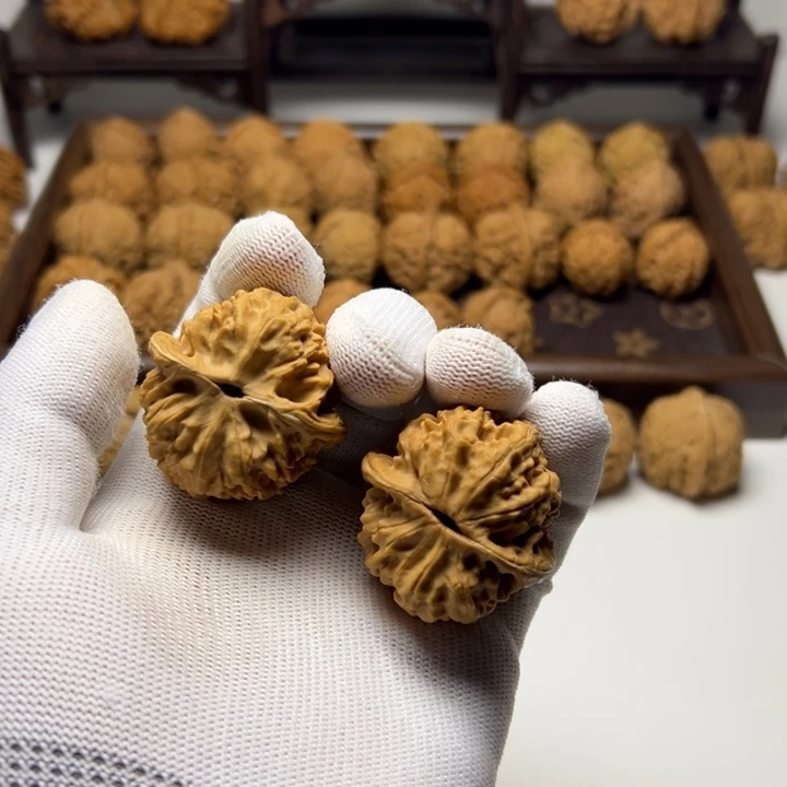 闲***梦核桃原生态野生无药