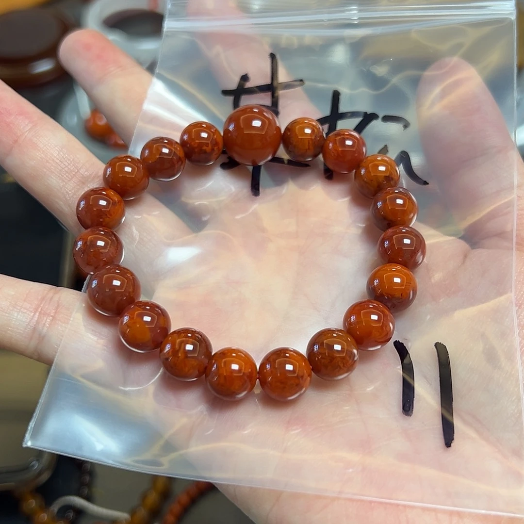 某***松南红玛瑙未镶嵌珠宝半成品