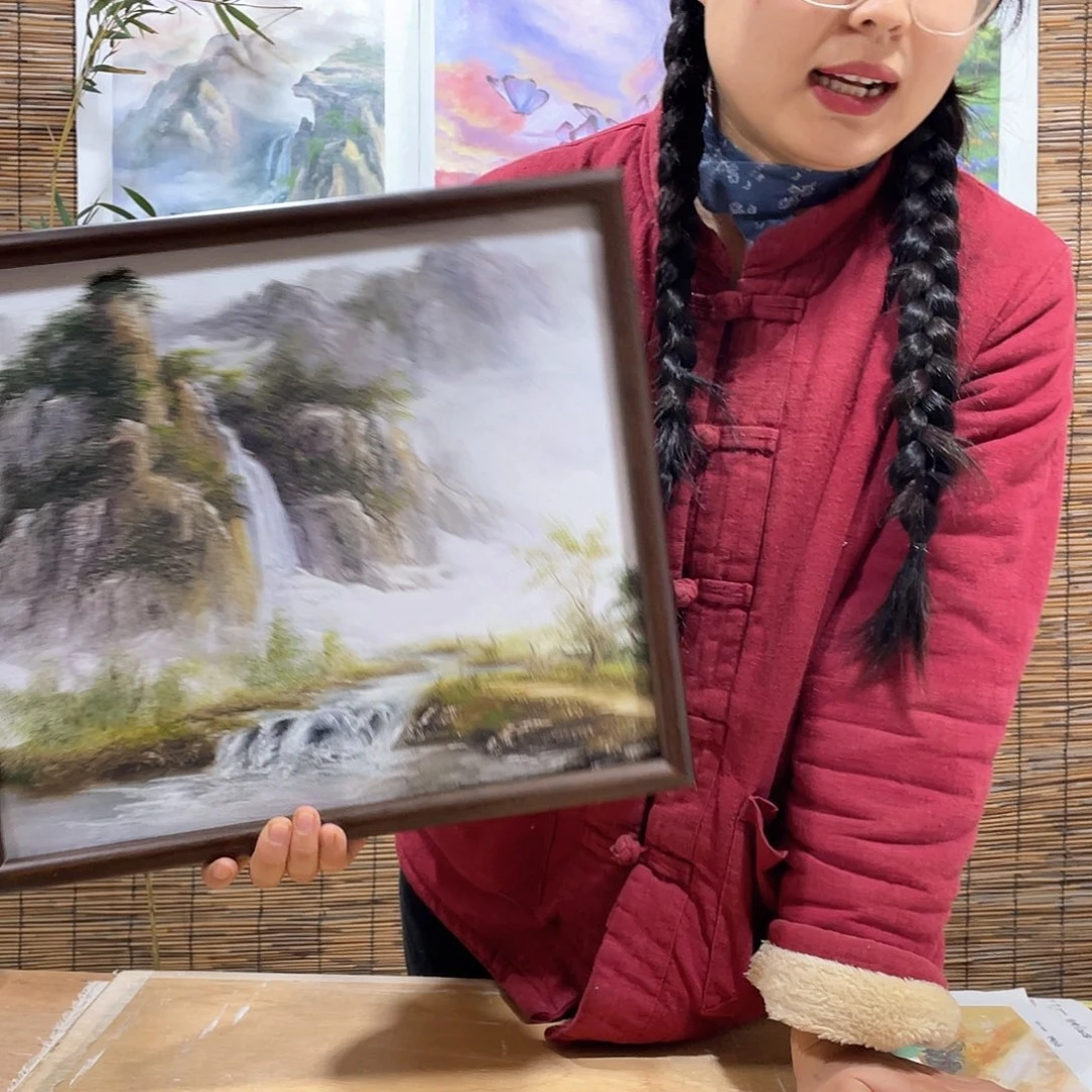 油画薇帮蔡竞拍成功