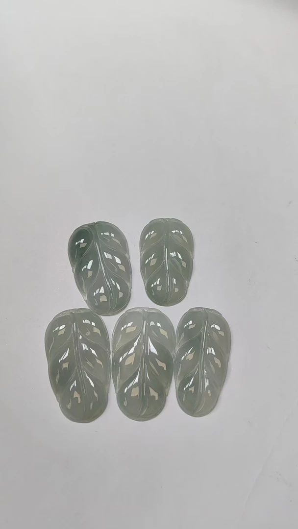 天然缅甸A货翡翠叶子（多样性发其一）