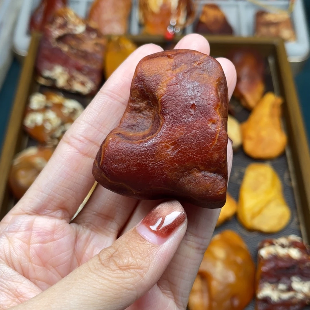 琥珀未镶嵌珠宝奇石