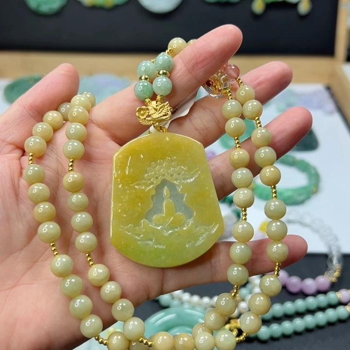 颈饰未镶嵌翡翠吊坠