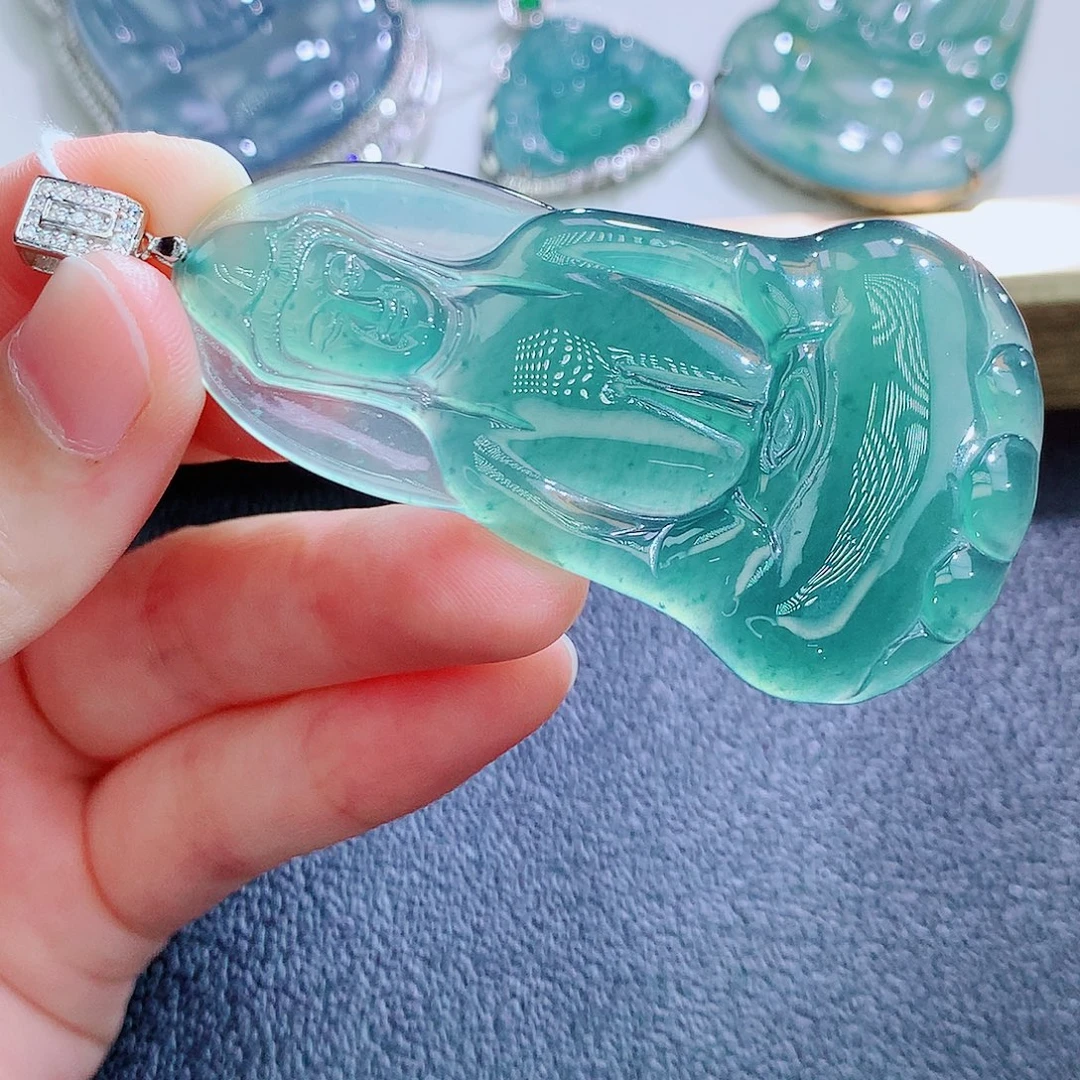 颈饰未镶嵌翡翠翡翠