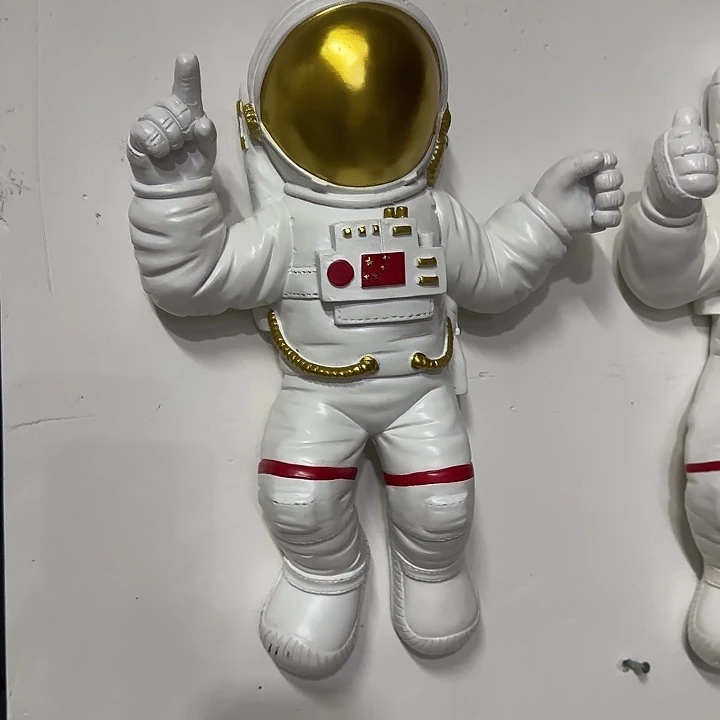 树脂33公分太空人壁挂