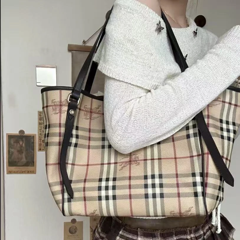 95新 BURBERRY/博柏利 XM/经典战马格纹子母单肩托特包YB03109043